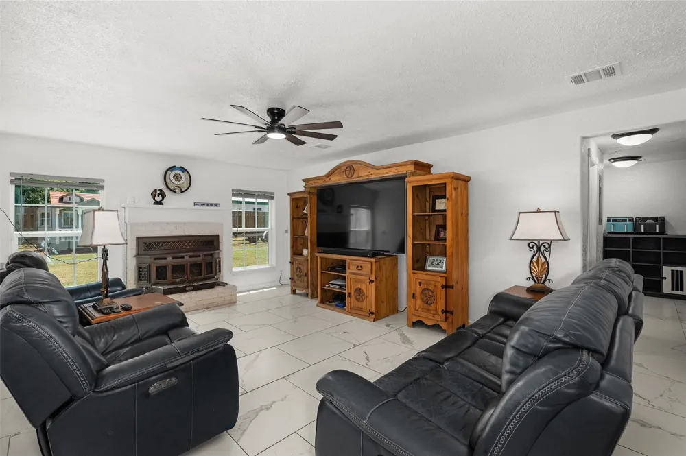 113 County Road 1844 Carthage, TX 75633