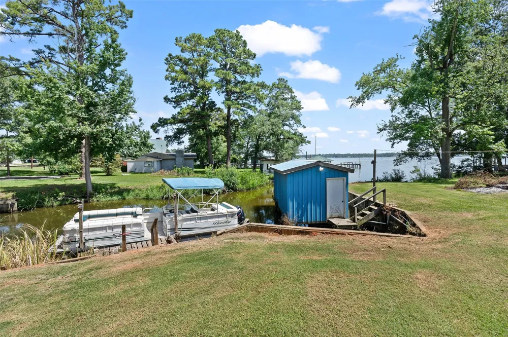 113 County Road 1844 Carthage, TX 75633