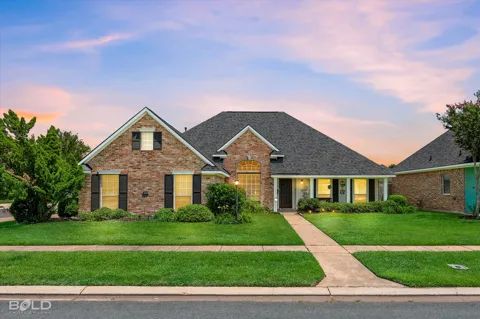 3301 Colonial Drive