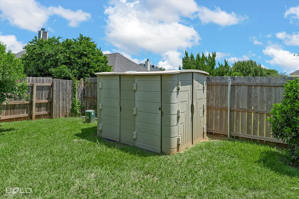 3301 Colonial Drive Bossier City, LA 71111