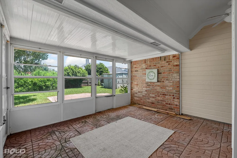 3301 Colonial Drive Bossier City, LA 71111