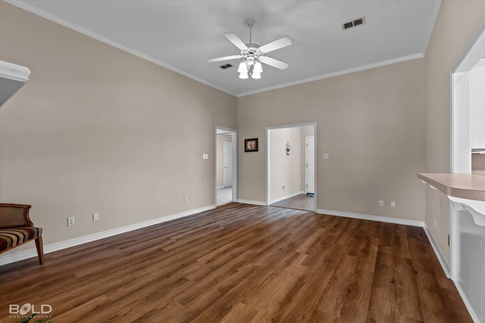 3301 Colonial Drive Bossier City, LA 71111