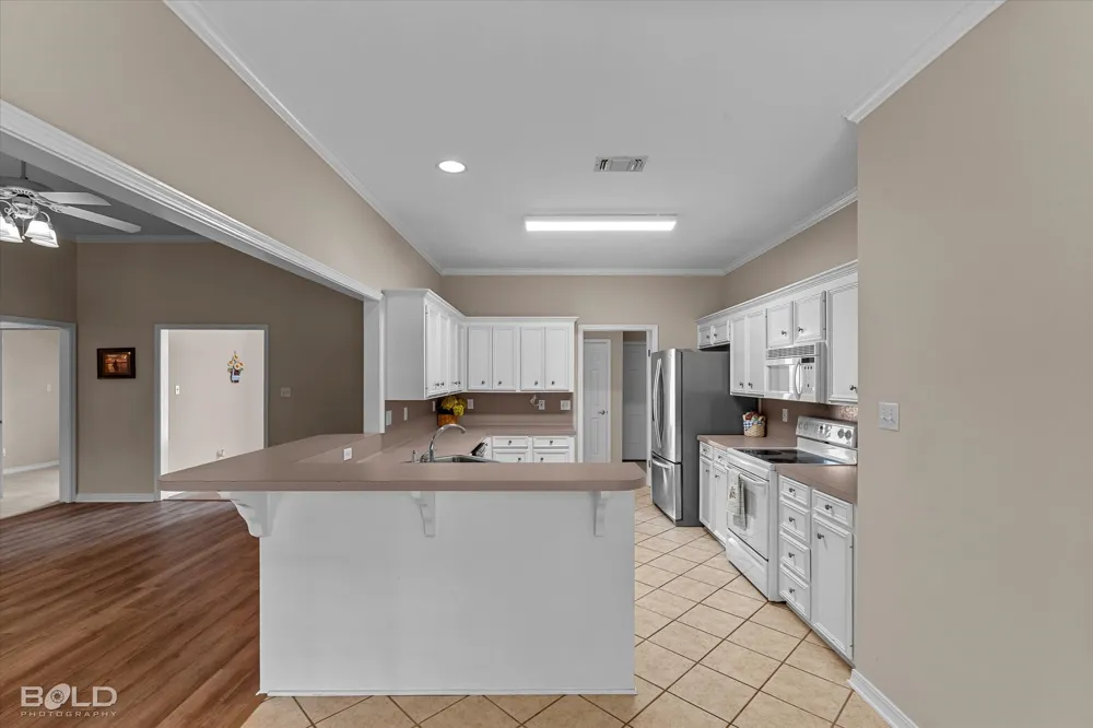 3301 Colonial Drive Bossier City, LA 71111