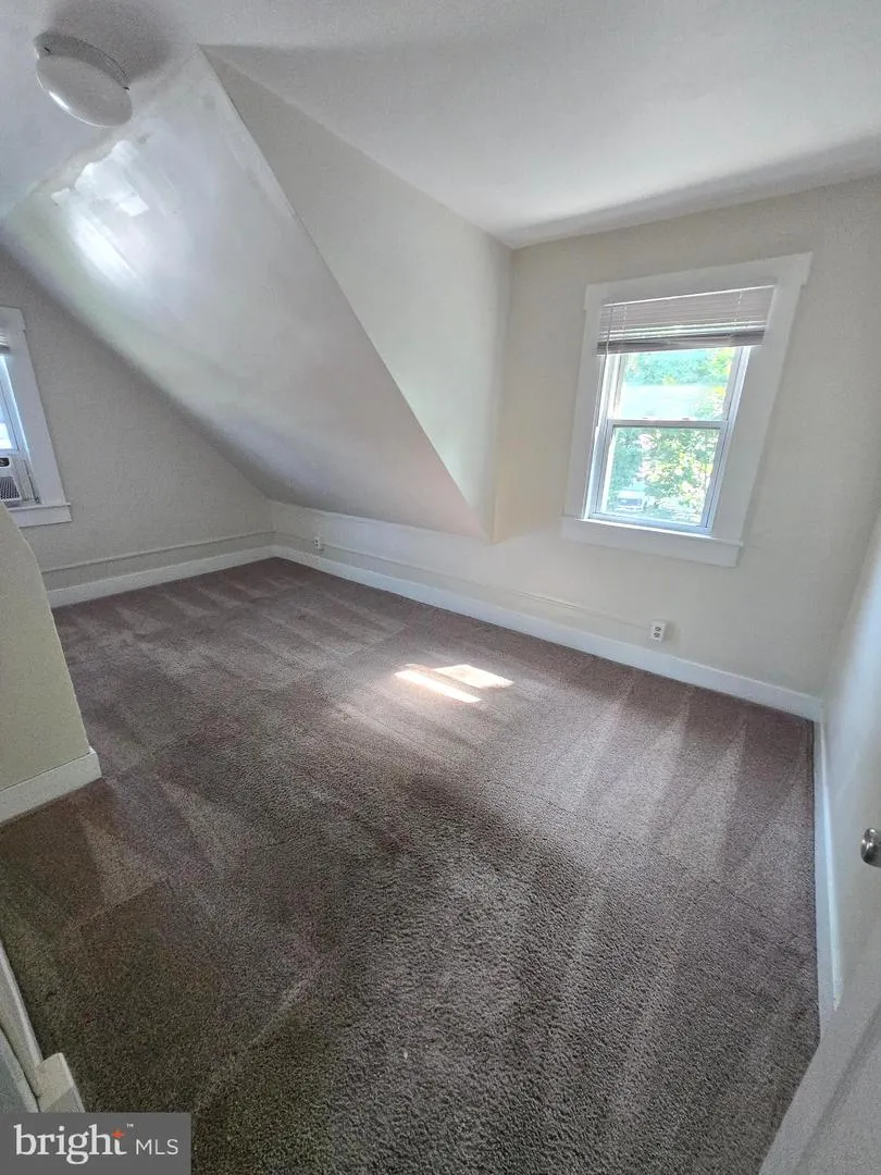 446 RAILROAD AVE Centreville, MD 21617