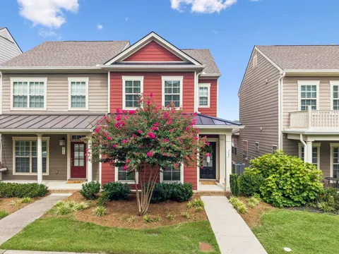 2008 Oak Trail Dr