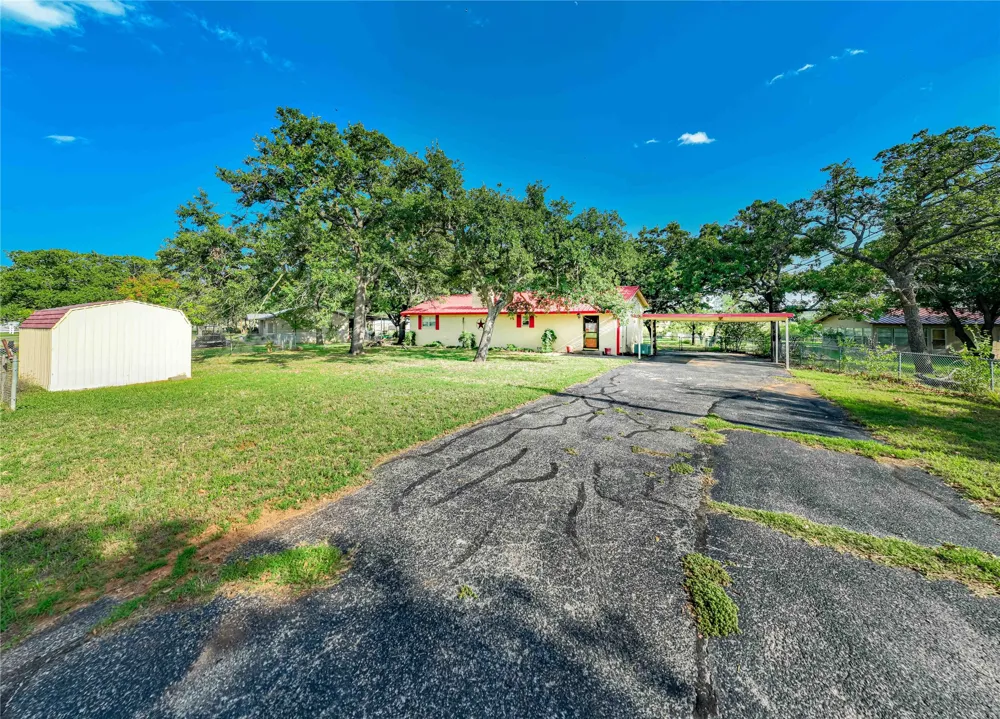 3113 2641 Breckenridge, TX 76424