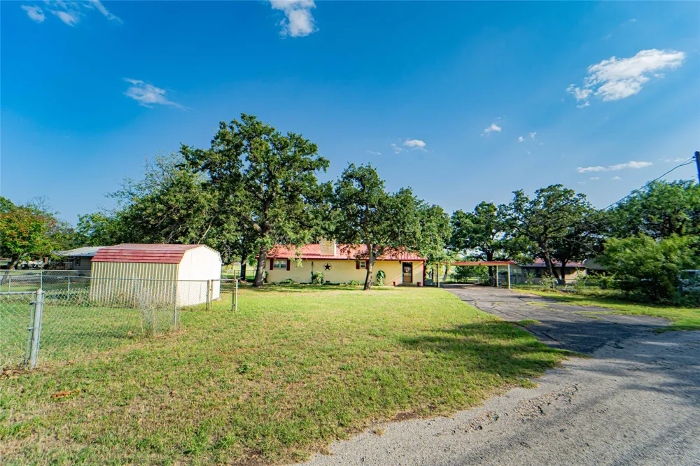3113 2641 Breckenridge, TX 76424