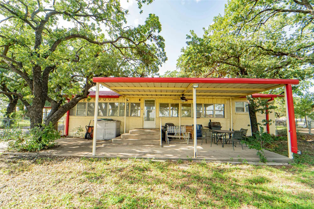 3113 2641 Breckenridge, TX 76424