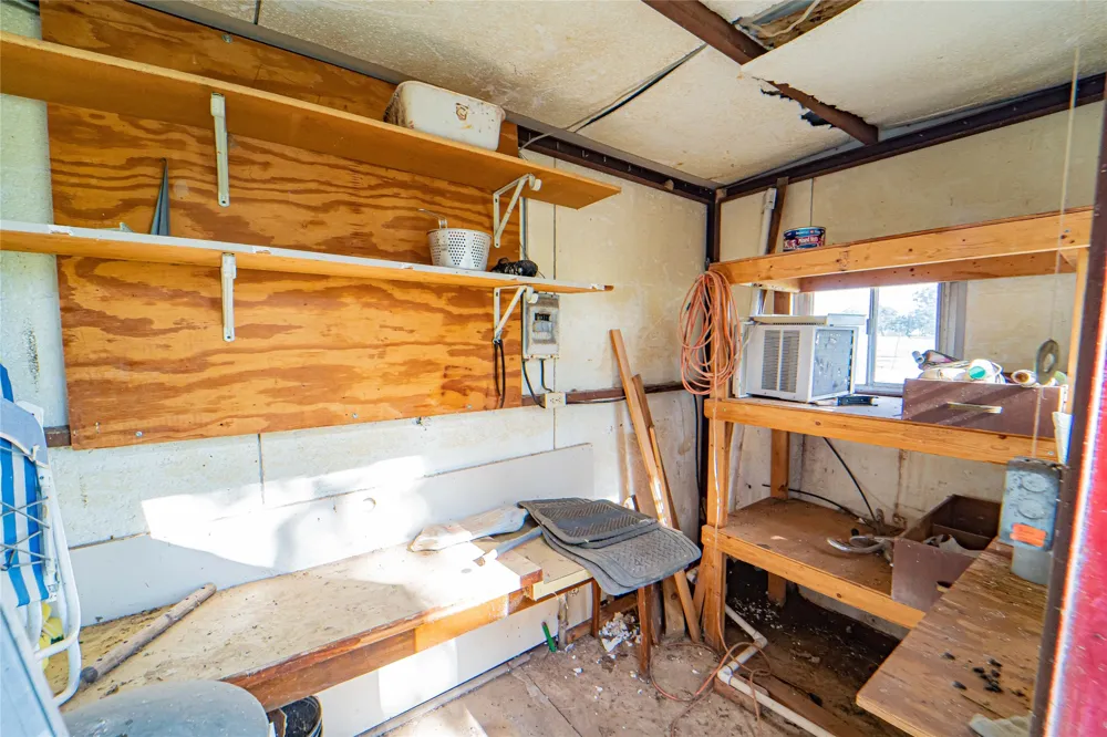 3113 2641 Breckenridge, TX 76424