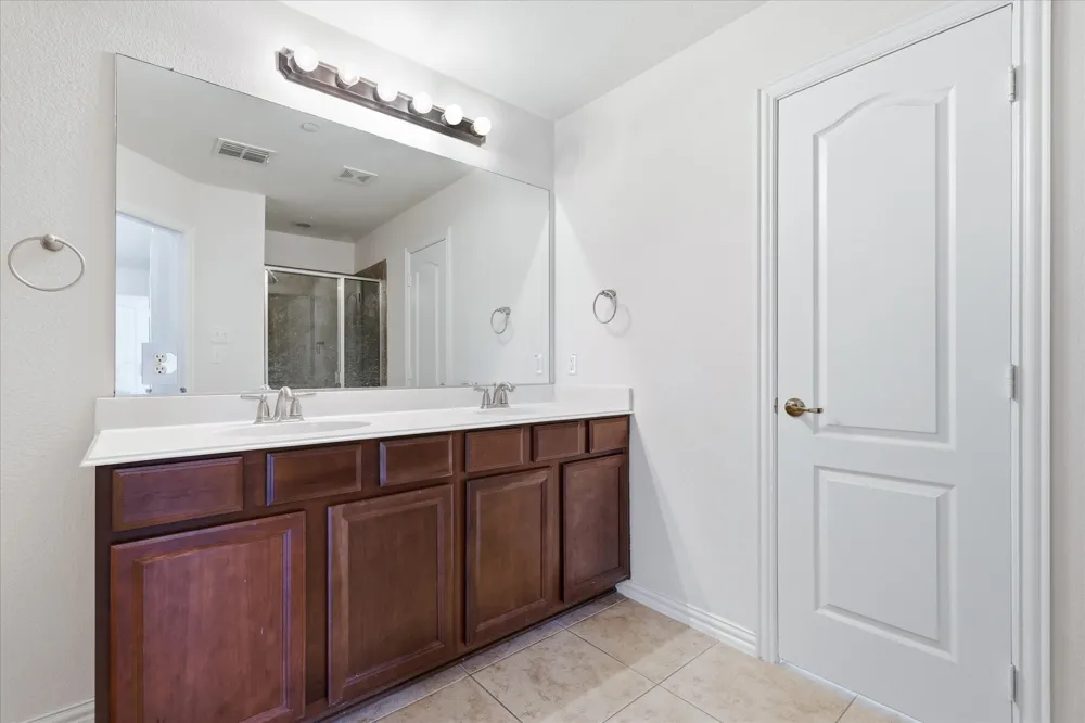 2649 Jacobson Drive Lewisville, TX 75067