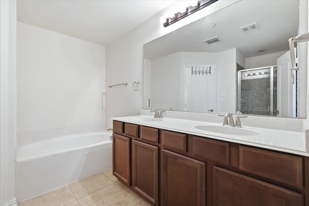 2649 Jacobson Drive Lewisville, TX 75067