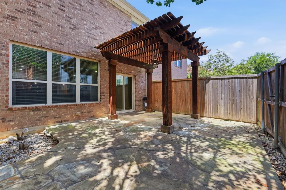 2649 Jacobson Drive Lewisville, TX 75067