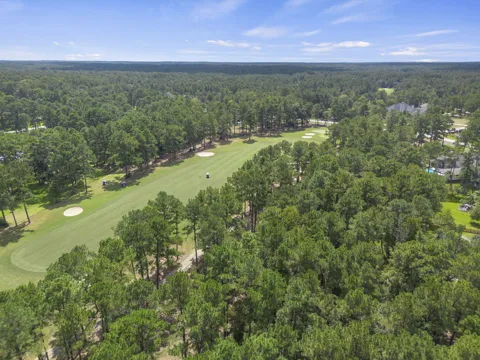 37432 Club house Lane