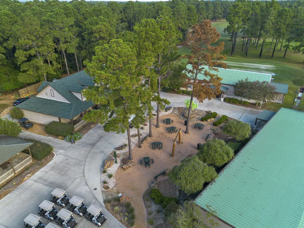 37432 Club house Lane Montgomery, TX 77355