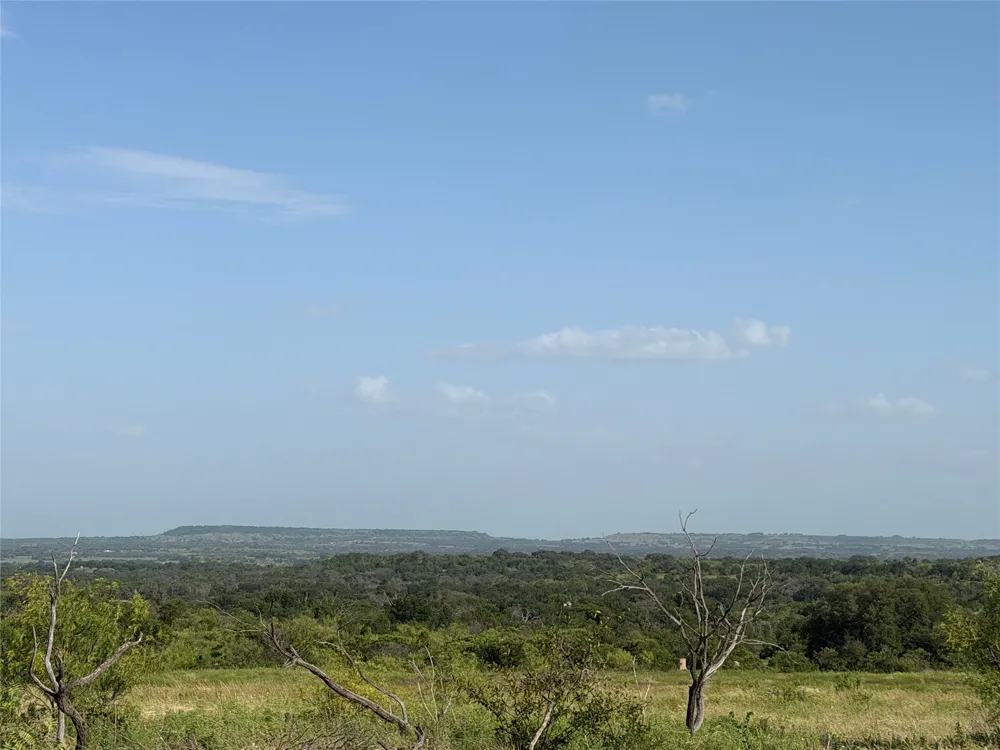Comanche Hills Dr Comanche, TX 76442