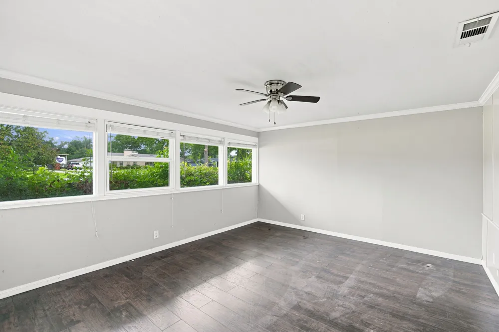 1444 Oaklawn Drive Corsicana, TX 75110