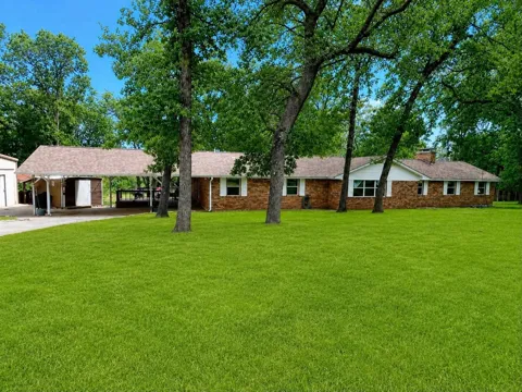 7761 Fm 2494