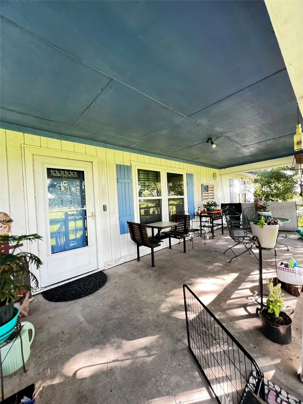 394 Hcr 1143 Blum, TX 76627