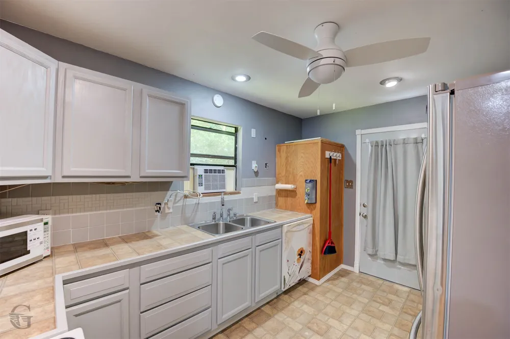 104 Coley Street Mooringsport, LA 71060