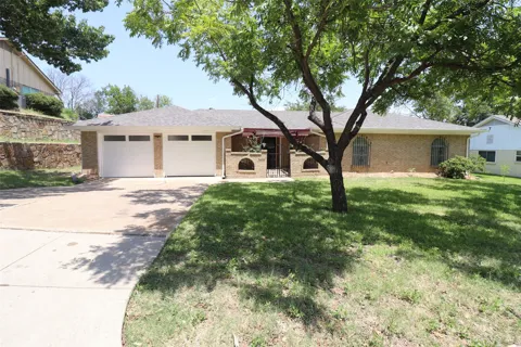 3420 Willowcrest Drive