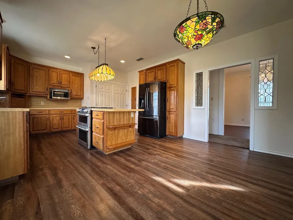 8099 W Interstate Highway 30 Cumby, TX 75433