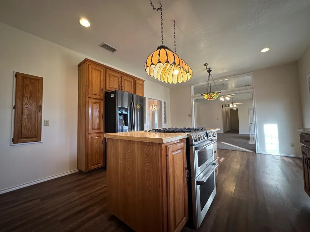 8099 W Interstate Highway 30 Cumby, TX 75433