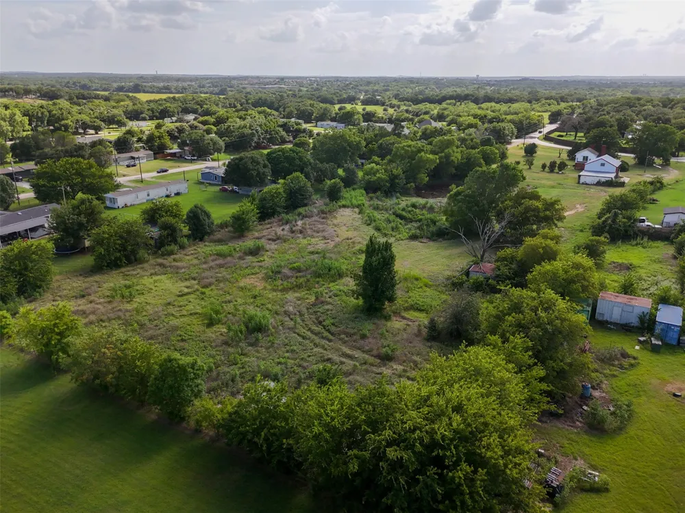 1816 Houston Road Burleson, TX 76028