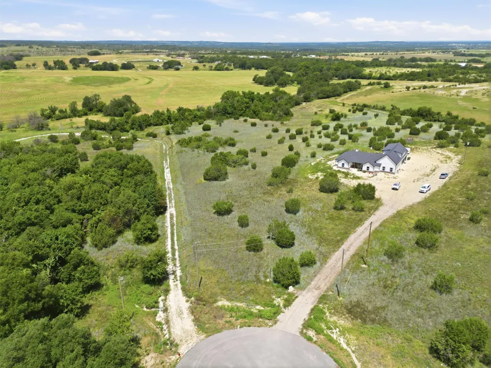 625 Hollow Drive Lipan, TX 76462