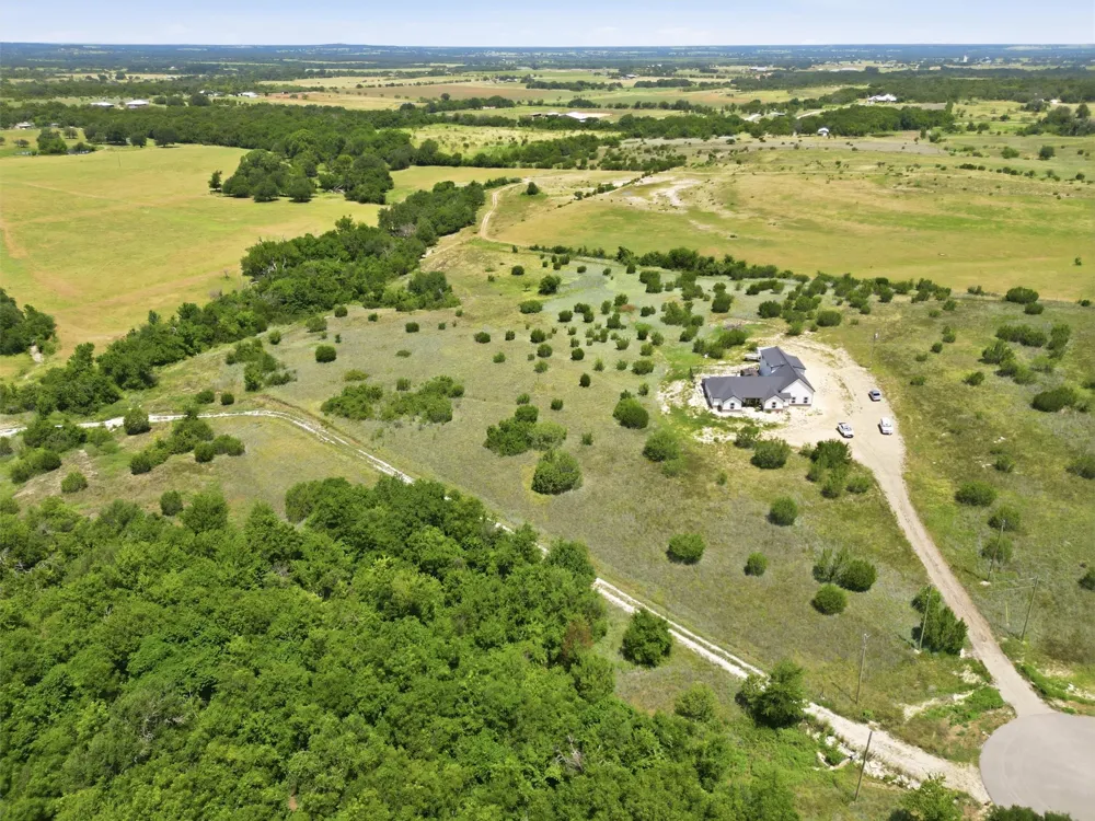 625 Hollow Drive Lipan, TX 76462