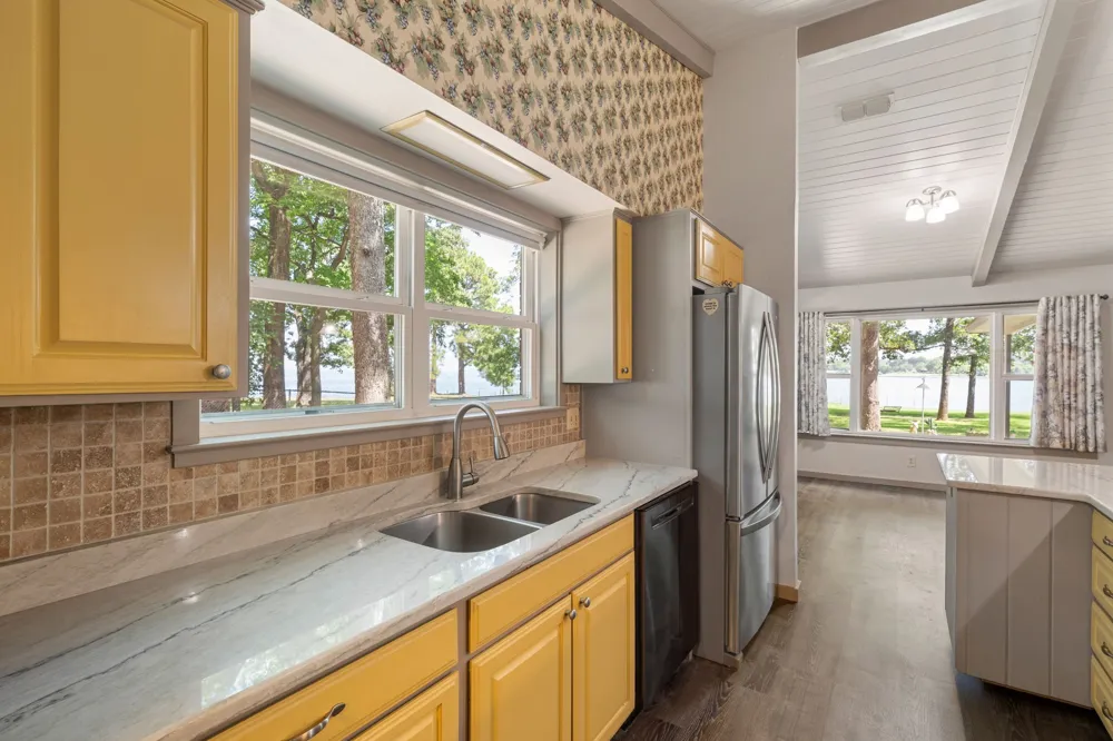 3935 Autumn Point Drive Wills Point, TX 75169