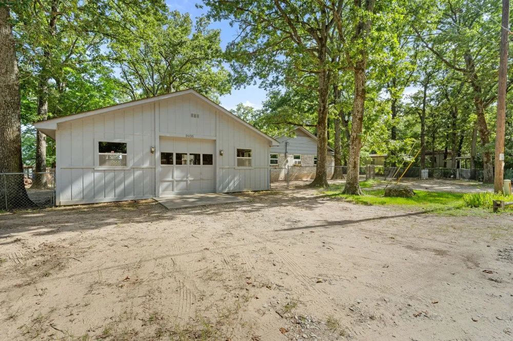 3935 Autumn Point Drive Wills Point, TX 75169