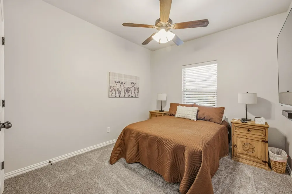 3209 Main Street Granbury, TX 76049