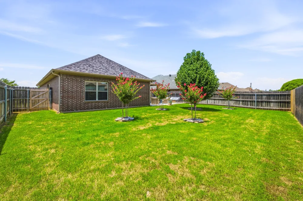 3209 Main Street Granbury, TX 76049