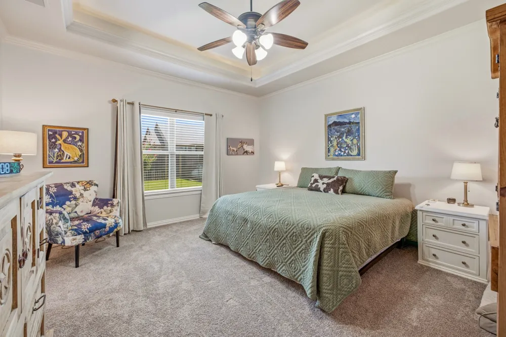 3209 Main Street Granbury, TX 76049