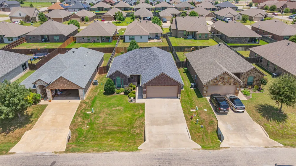 3209 Main Street Granbury, TX 76049