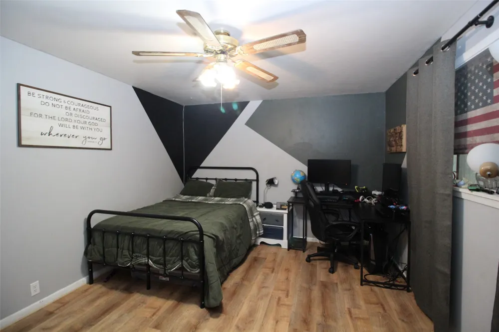 810 W Eden Street Munday, TX 76371