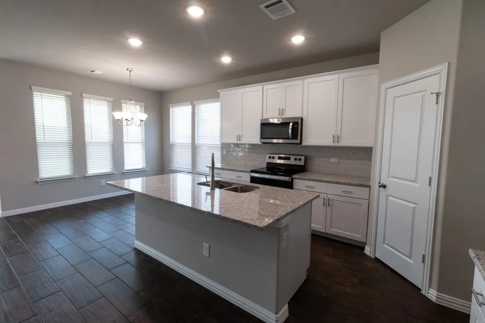 507 Reatta Drive Justin, TX 76247