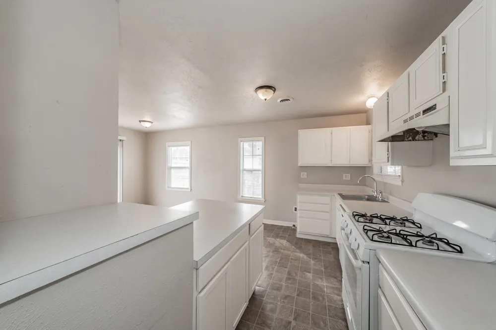 5805 Aton Avenue Westworth Village, TX 76114