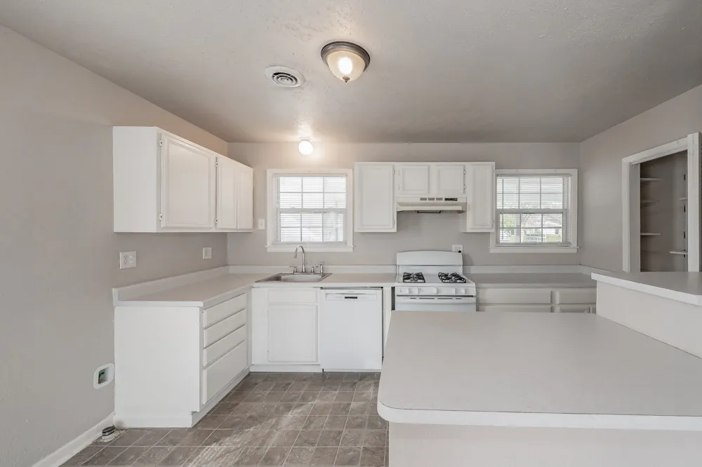 5805 Aton Avenue Westworth Village, TX 76114