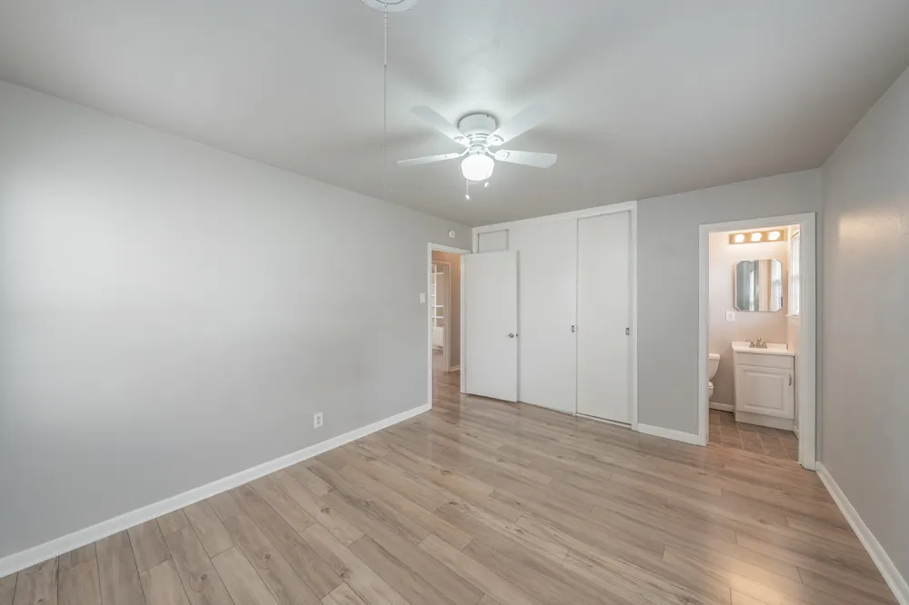 5805 Aton Avenue Westworth Village, TX 76114