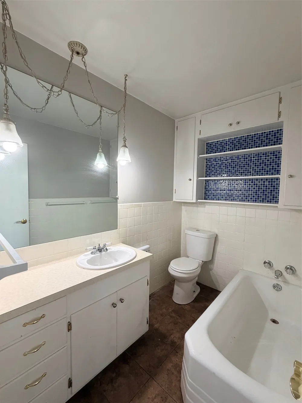 504 Elm Street Comanche, TX 76442