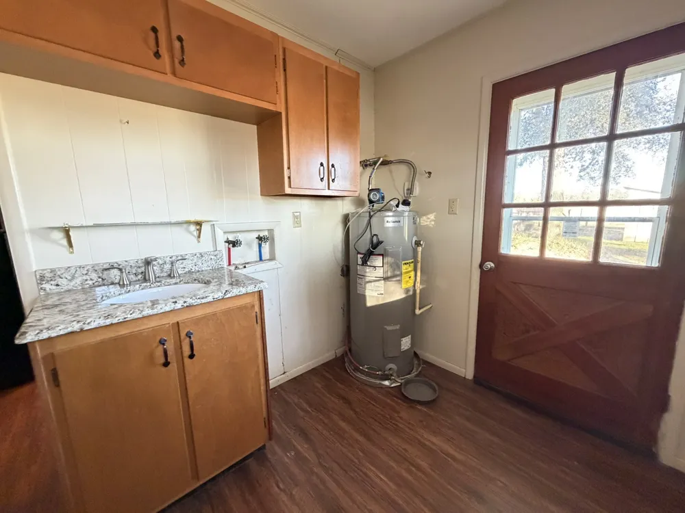 2529 State Highway 11 W Pittsburg, TX 75686