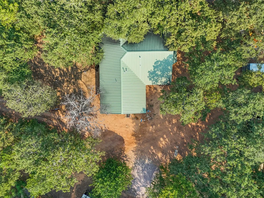 488 County Road 217 Collinsville, TX 76233