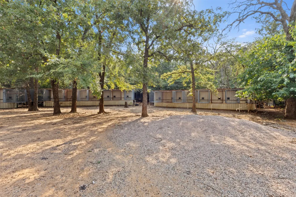 488 County Road 217 Collinsville, TX 76233