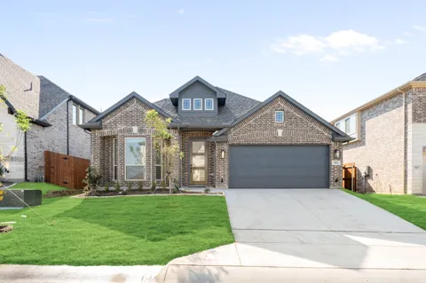 921 Ridgehurst Drive