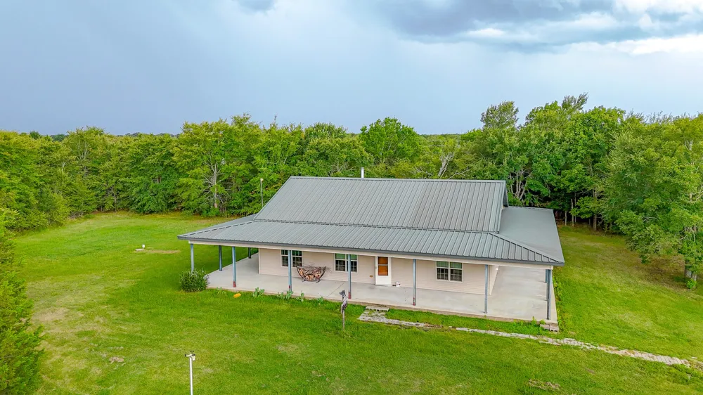 9982 County Road 4200 Kerens, TX 75144