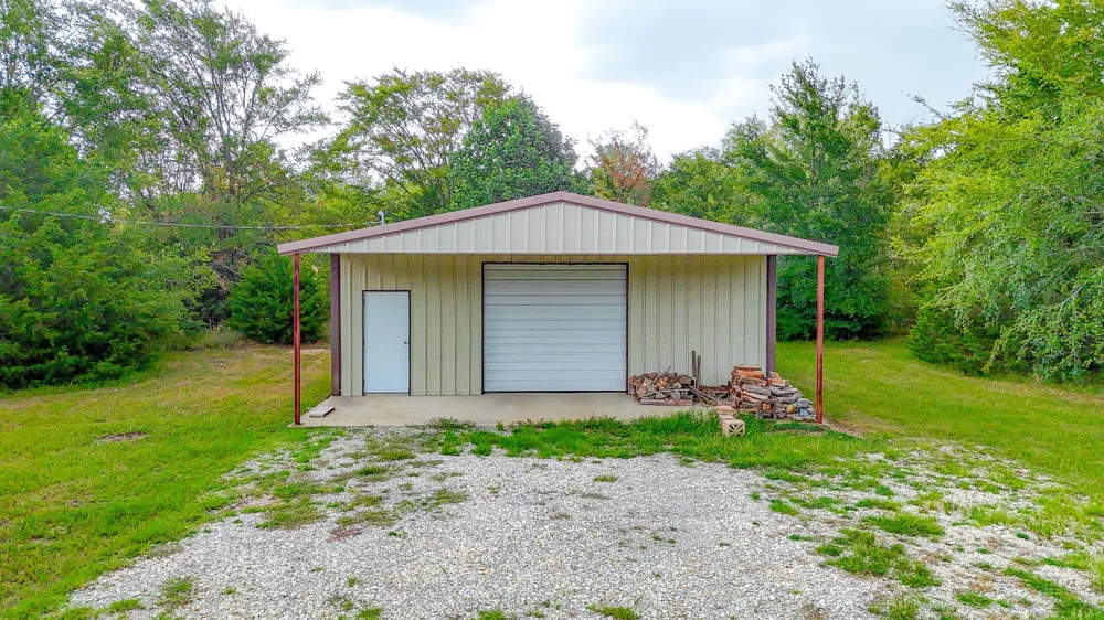 9982 County Road 4200 Kerens, TX 75144