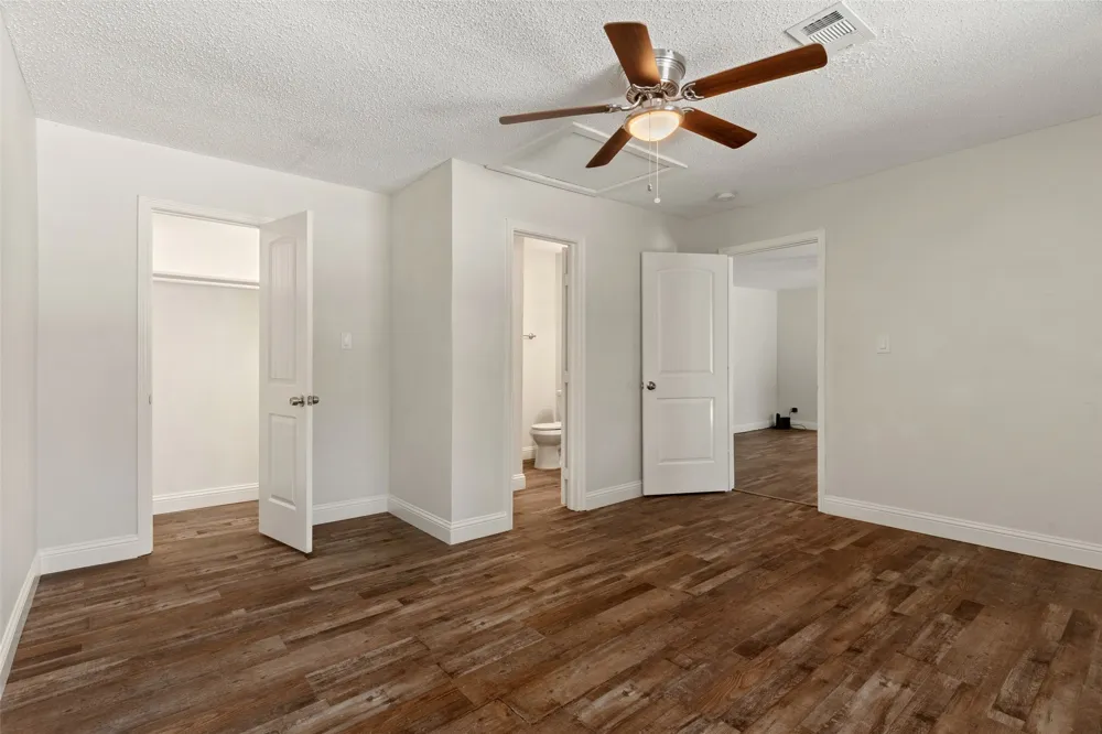 3123 Biway Street Sansom Park, TX 76114