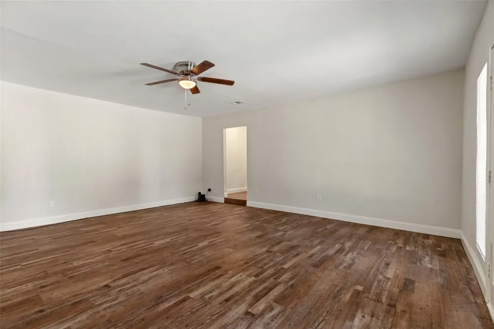 3123 Biway Street Sansom Park, TX 76114