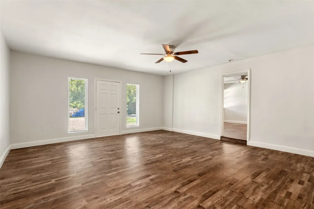 3123 Biway Street Sansom Park, TX 76114